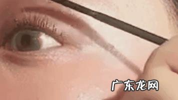 如何打造夏日清爽甜美妆？