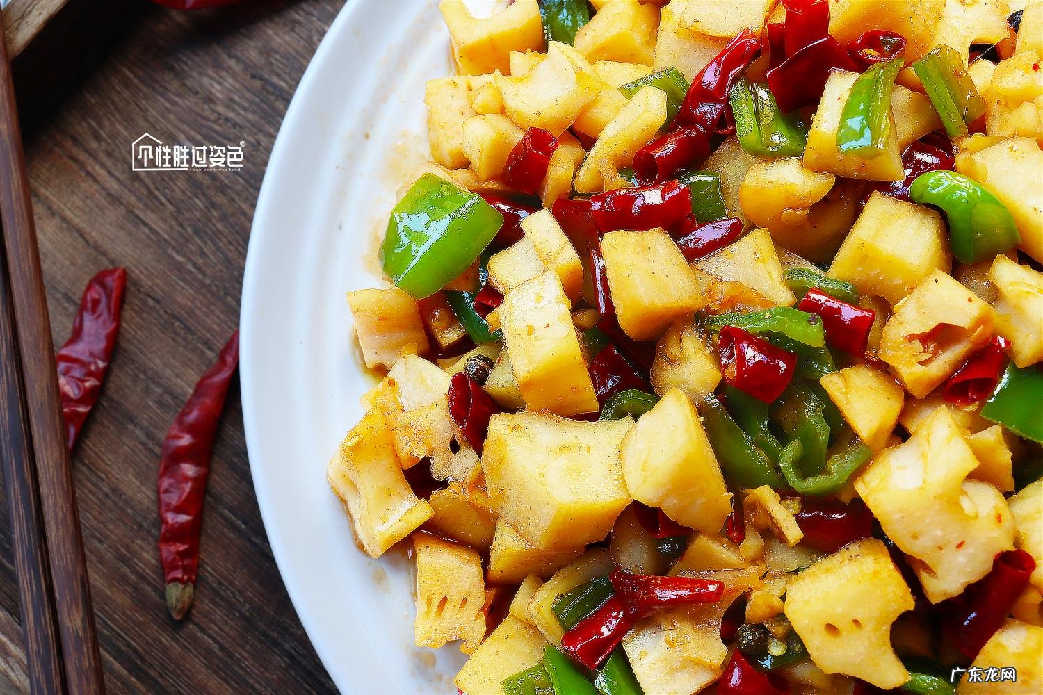 莲藕怎么炒好吃又简单视频 教你的做法