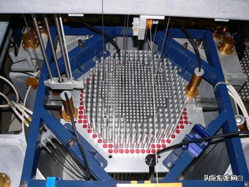 沸水堆核电站,沸水堆与压水堆的区别