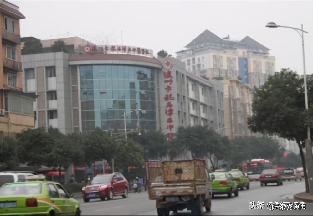 泸州医学院卫生学校地址