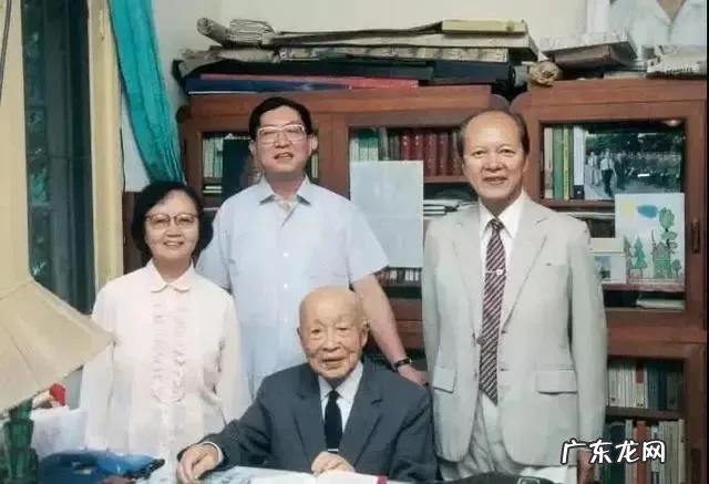 102岁“数学之王”苏步青养生秘诀：坚持“5点”，乐活百年