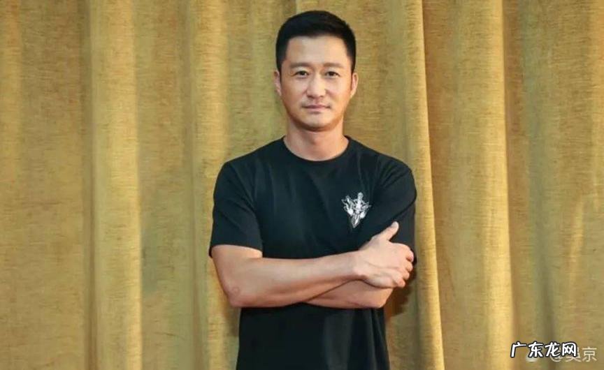 为什么明星可以赚上亿 明星年赚上亿合理吗即兴评述