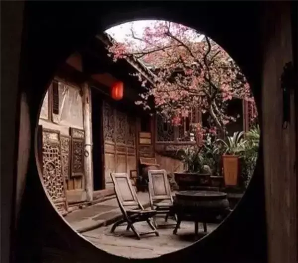 镇宅门神 镇宅门左开还是右开风水好呢