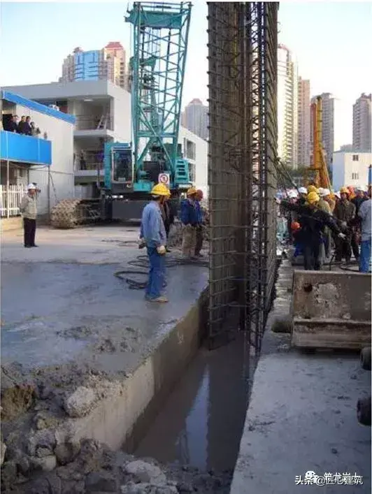 坑槽是什么意思啊 建筑坑槽图片