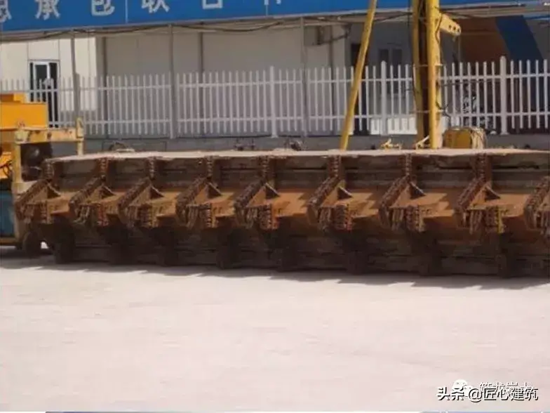 坑槽是什么意思啊 建筑坑槽图片