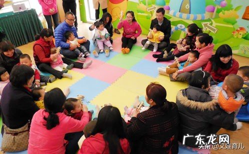 儿子一周八个月,现在纠结要不要送早教班,请问早教有用吗?