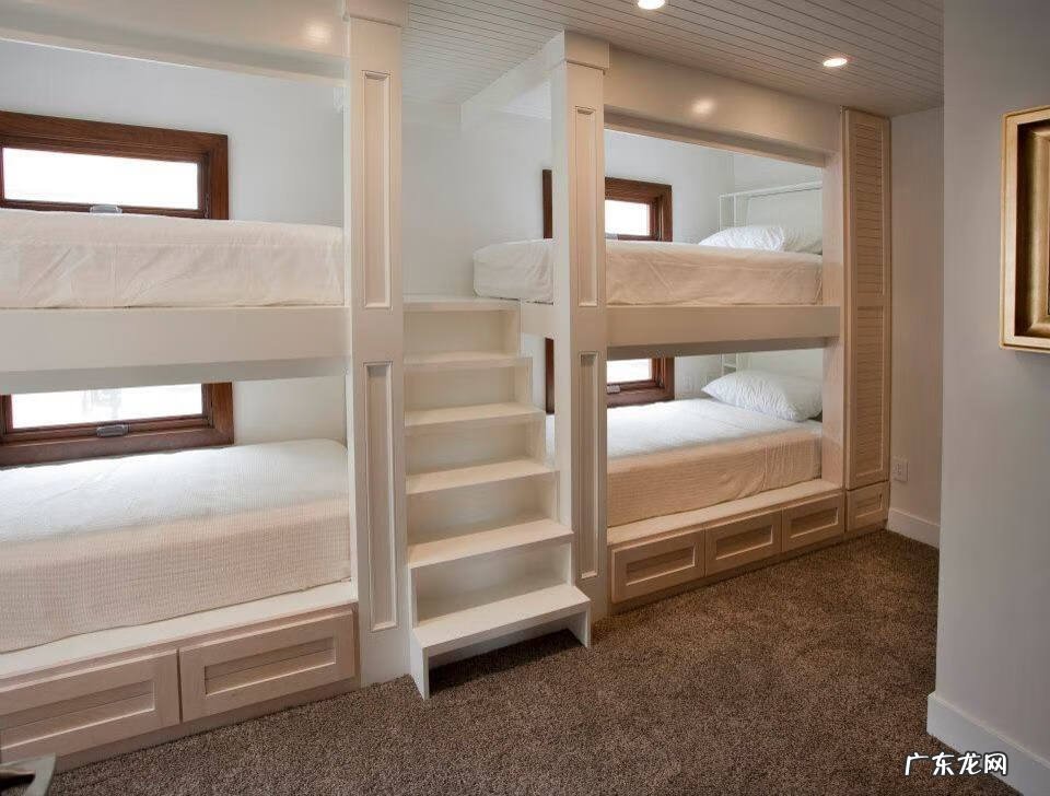 睡下铺的风水忌讳 夫妻睡上下铺的风水