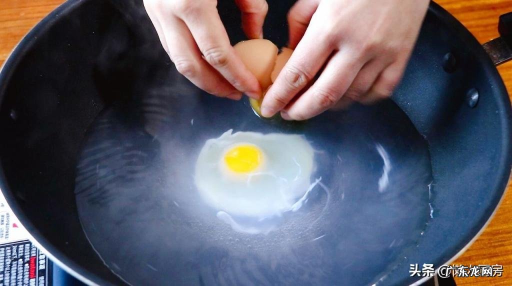 丰胸酒酿蛋的制作方法 酒酿蛋怎么做?酒酿蛋的做法