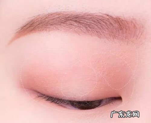 眼部化妆步骤图解 化眼妆步骤图解