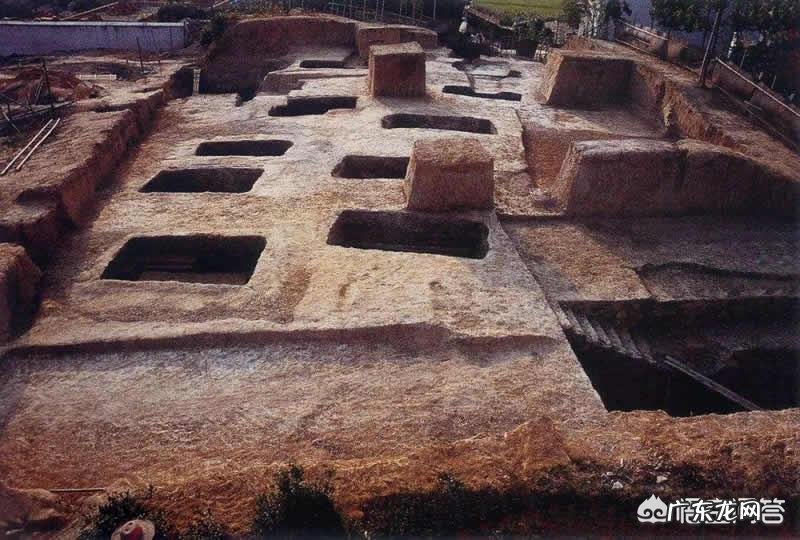 在考古发现中,为什么我们经常看到古代的城池,遗迹都被埋在很深的地下?