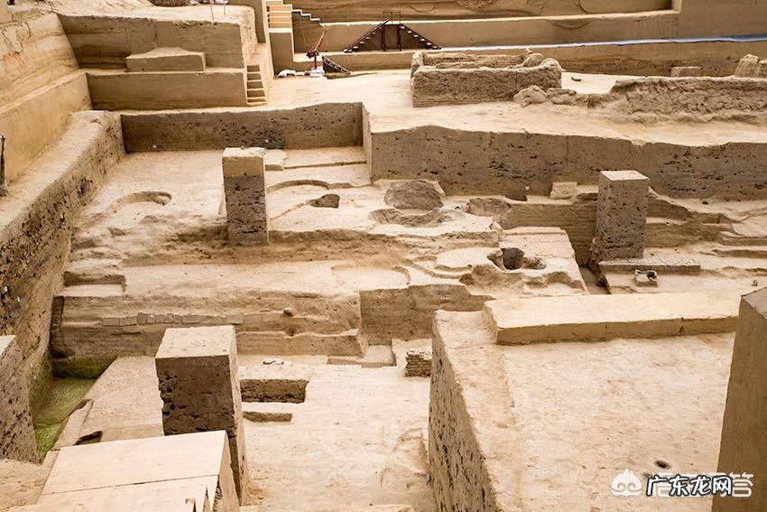 在考古发现中,为什么我们经常看到古代的城池,遗迹都被埋在很深的地下?