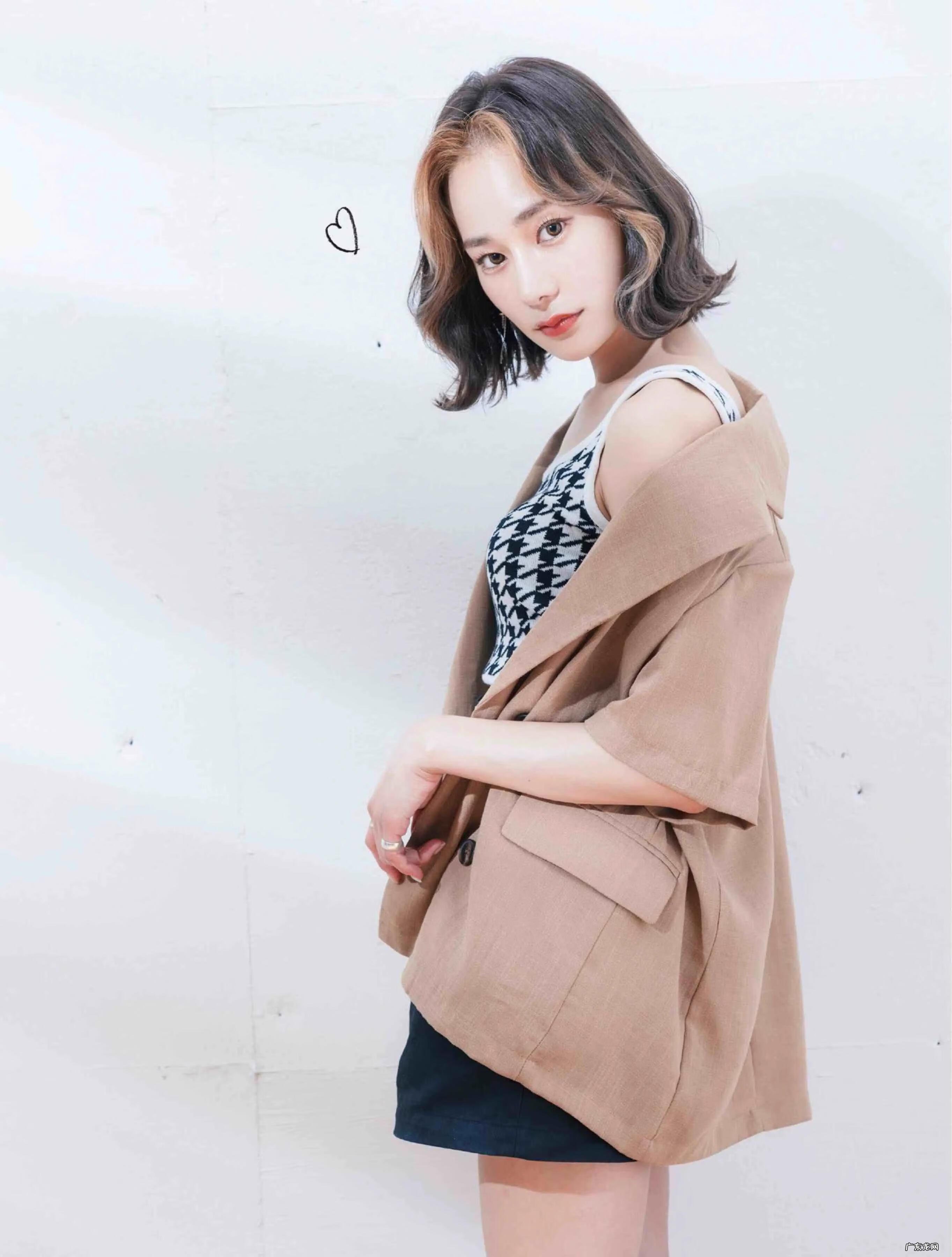 8款圆脸最适合短发 圆脸适合的短发发型图