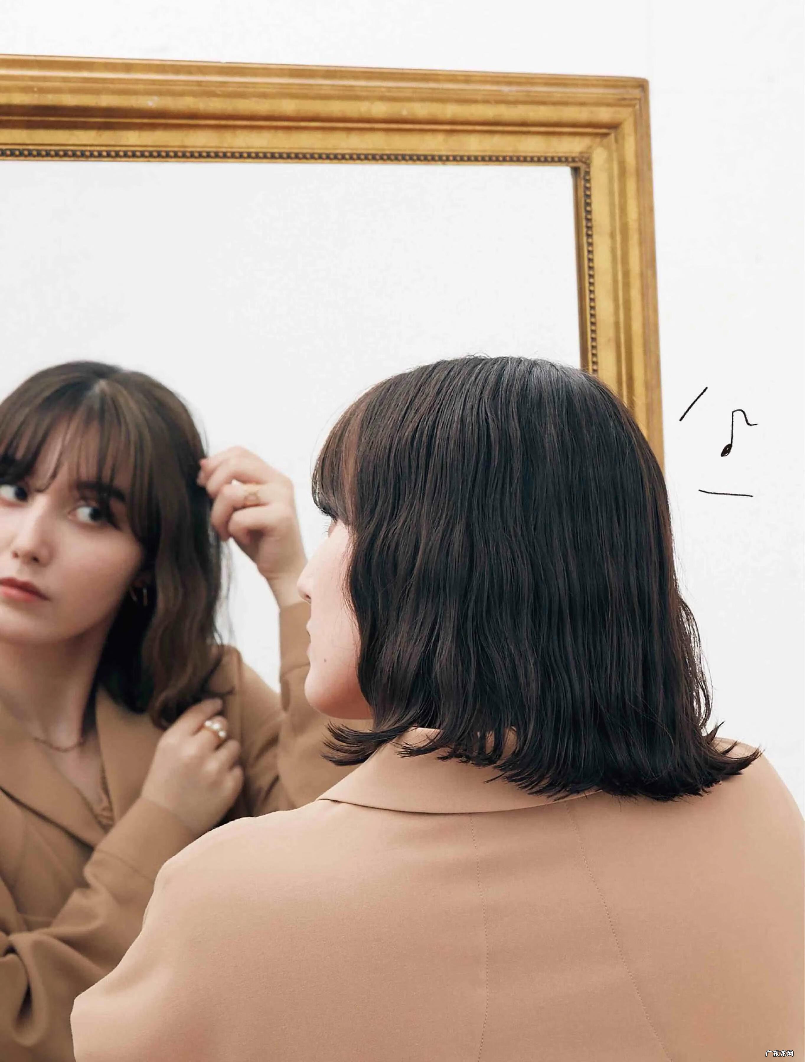 8款圆脸最适合短发 圆脸适合的短发发型图