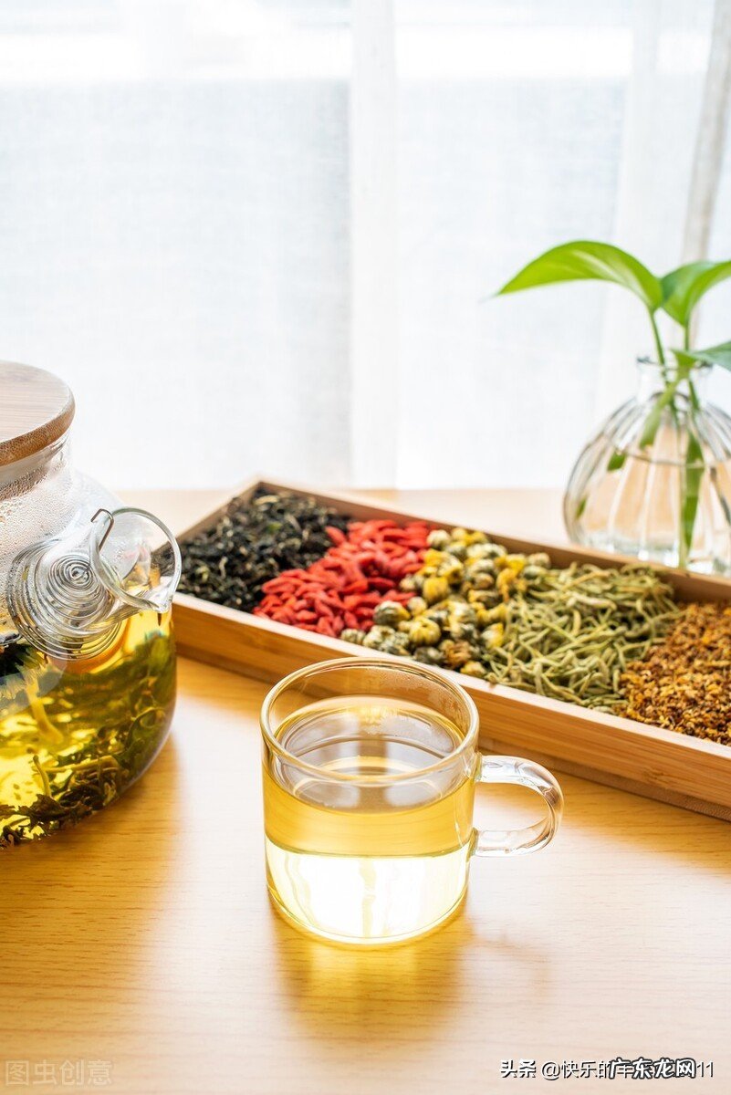 如何自制养生花茶?