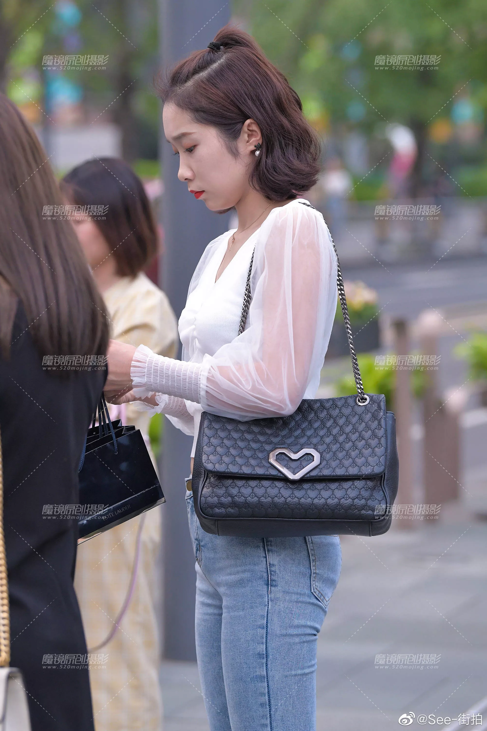 女生有哪些上班时尚搭配推荐?