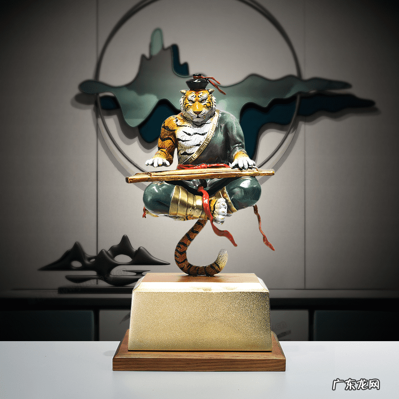 关于虎地的风水故事 属虎的风水摆件