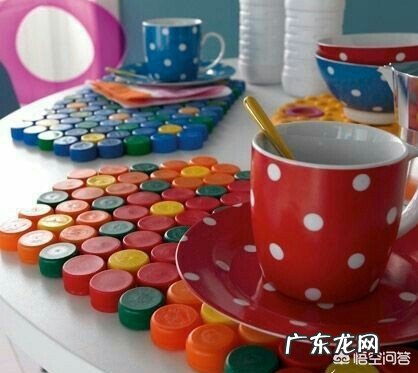 如何用塑料瓶盖制作DIY手工?