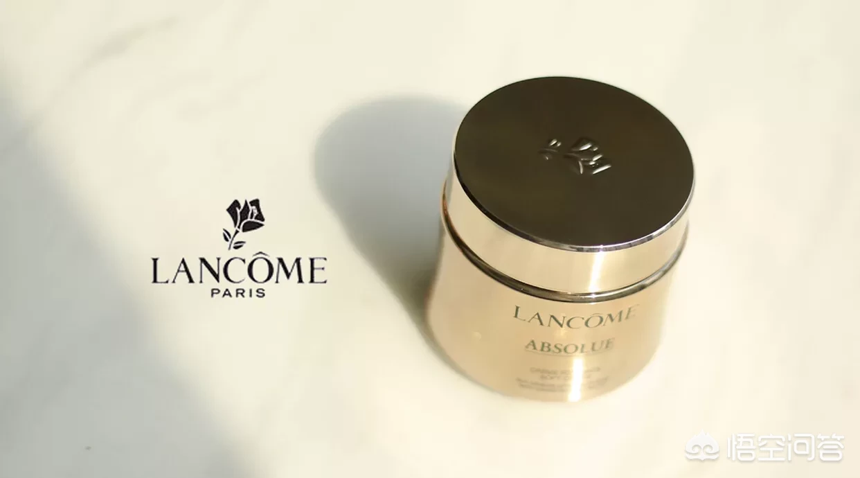 女人30岁以后为了留住美丽,最需要用哪些抗衰老的护肤品?