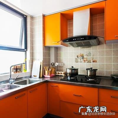 厨房经常长有一些小蚊子,有什么办法可以祛除蚊子呢?