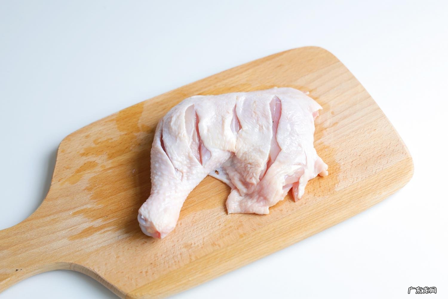 奥尔良烤鸡腿烤箱温度和时间 不用油做鸡腿怎么做好吃