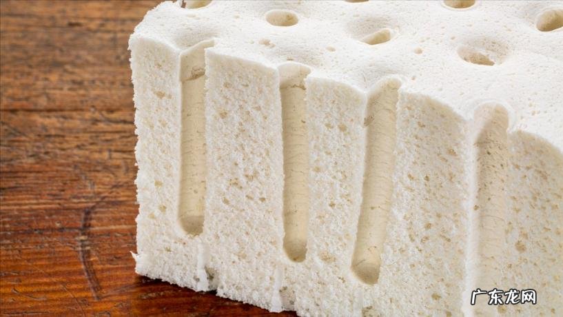 床加床垫1万多贵吗 床垫贵不贵