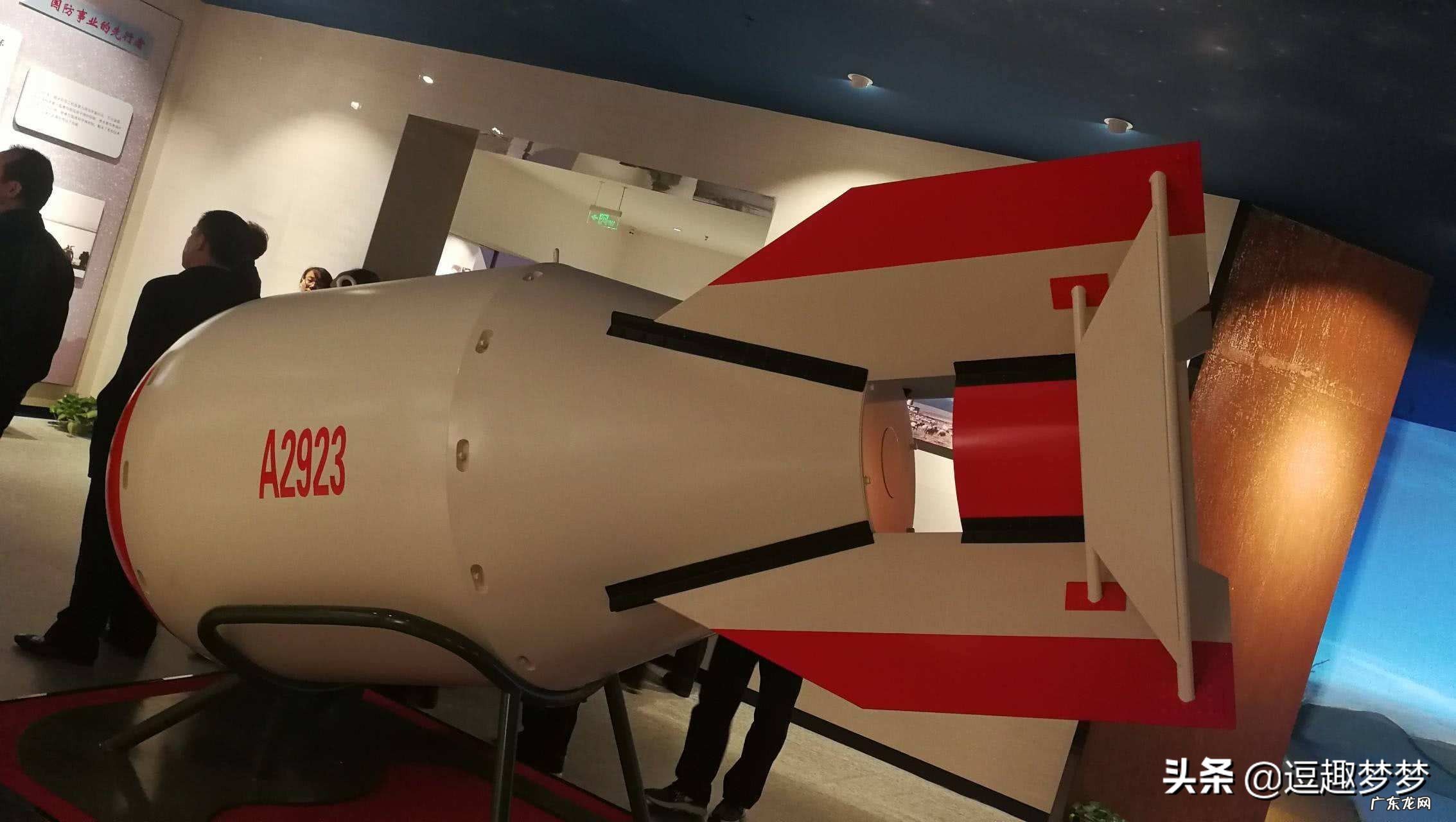 如果只有原子弹,没有氢弹,世界会是什么样子?