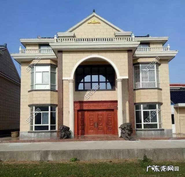 欧式床头罗马柱 床 罗马柱