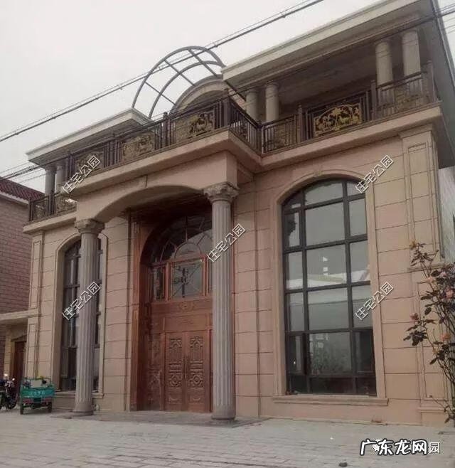 欧式床头罗马柱 床 罗马柱