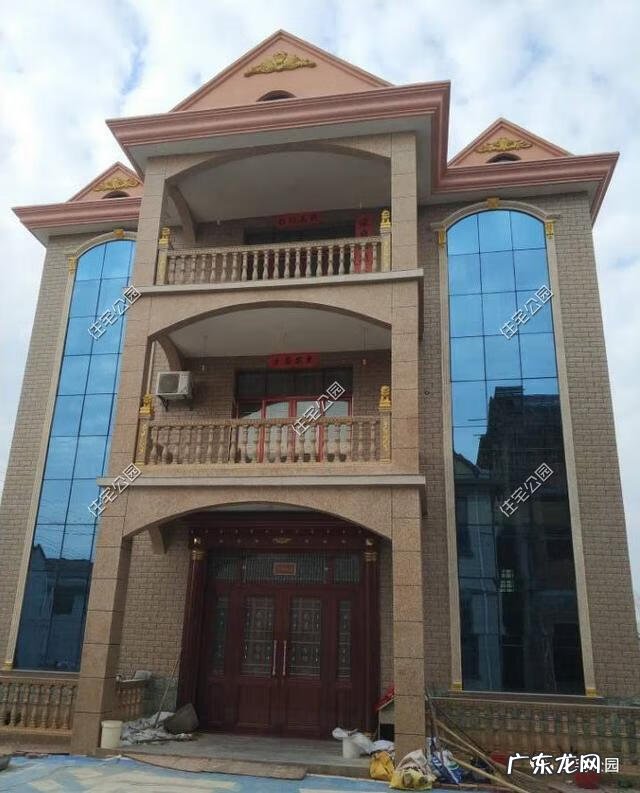 欧式床头罗马柱 床 罗马柱