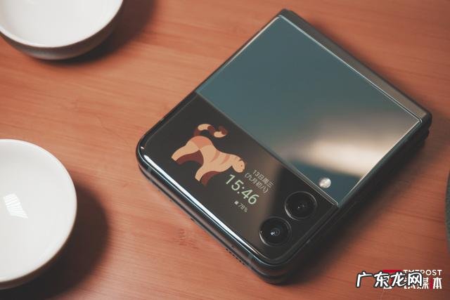 三星2022翻盖手机新款图片 三星galaxy z flip3多少钱