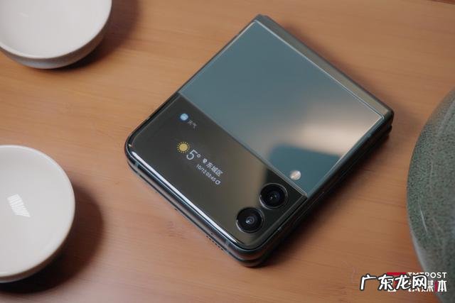 三星2022翻盖手机新款图片 三星galaxy z flip3多少钱