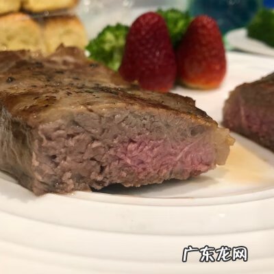 牛排怎么吃才好吃 牛排怎么吃好吃