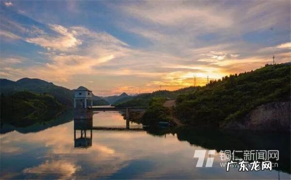 了解贵阳全景 贵州白岩河