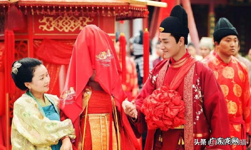 家里能摆放大肚佛吗 摆件大肚佛可以对着大门吗