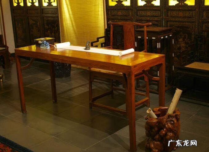 红木家具的风水作用 红色家具风水图片大全