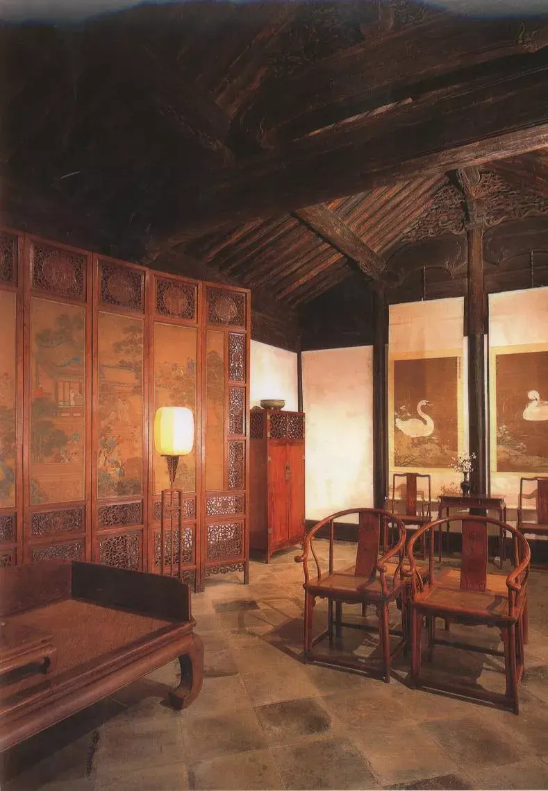 红木家具的风水作用 红色家具风水图片大全