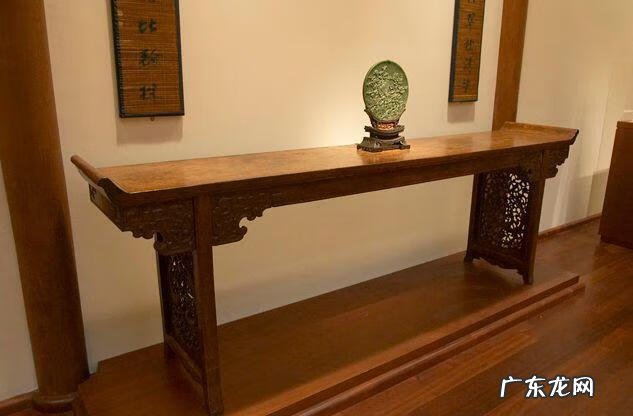 红木家具的风水作用 红色家具风水图片大全