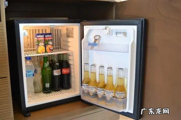 冰箱冷冻室结冰严重是什么原因 冰箱漏水结冰的原因及其维修办法