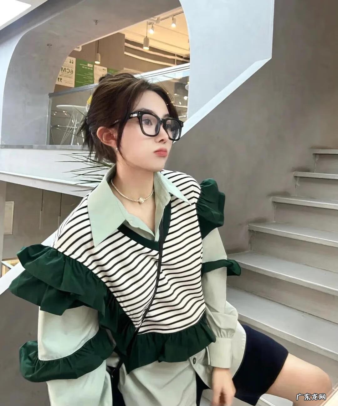 怎么搭配衣服好看软件 搭配衣服用什么软件好