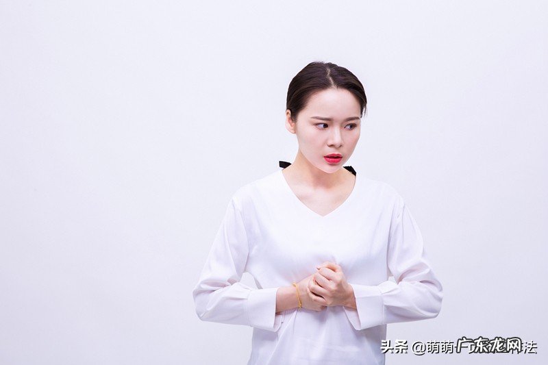 公司开年会700多人,要求做述职报告,没上过台紧张怎么办?