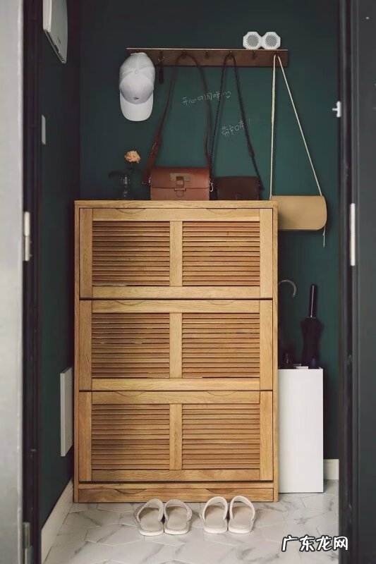 五金衣架钩 挂衣钩一般几钩好风水