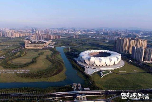 如果中国承办世界杯,中国选哪十个城市来承办比赛比较好?