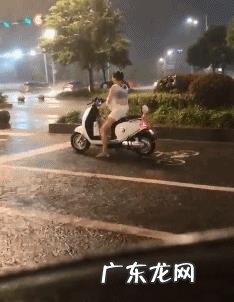 你见过哪些让人爆笑的段子?