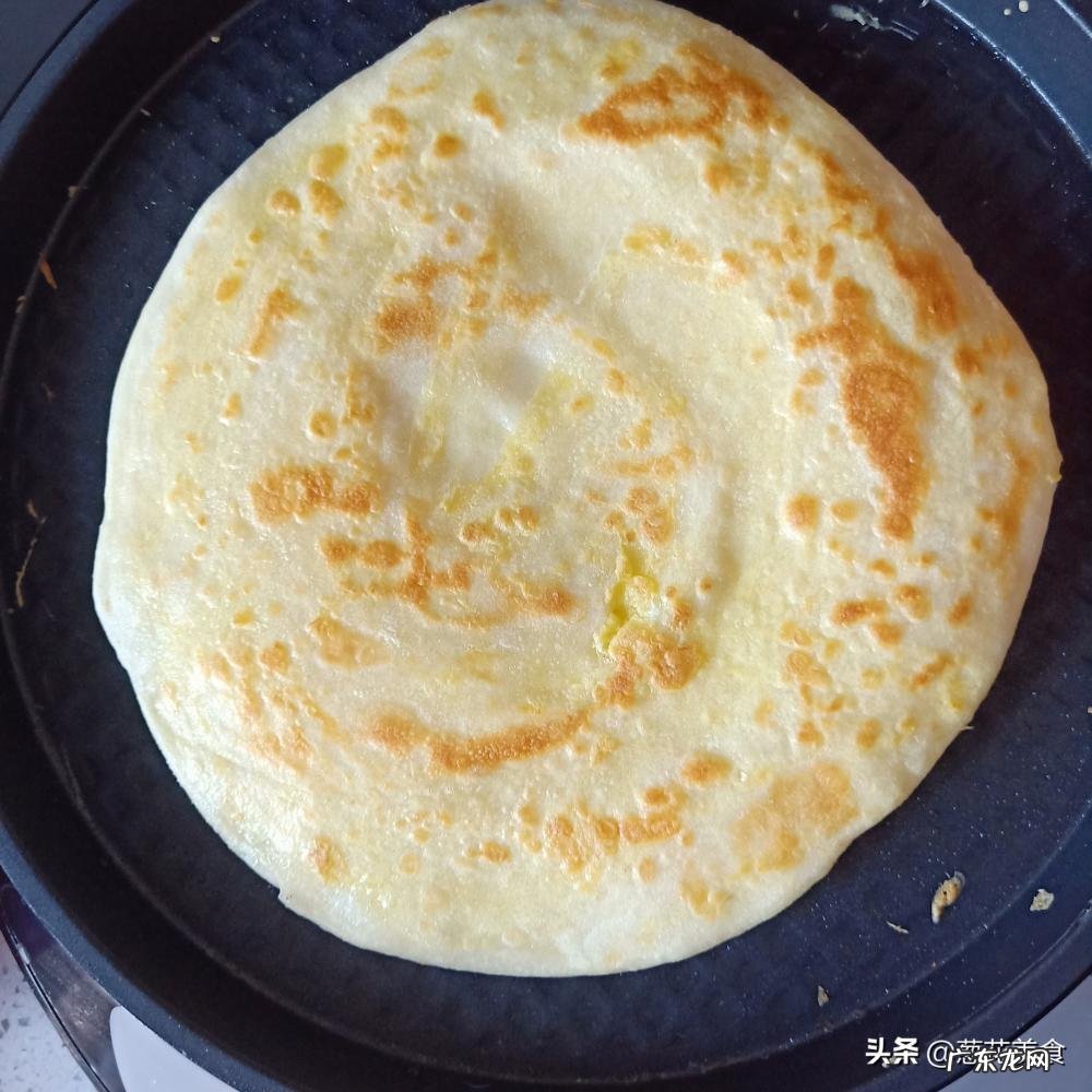 怎么做烫面饼好吃家常做法窍门 烫面饼的做法怎样做又香又甜