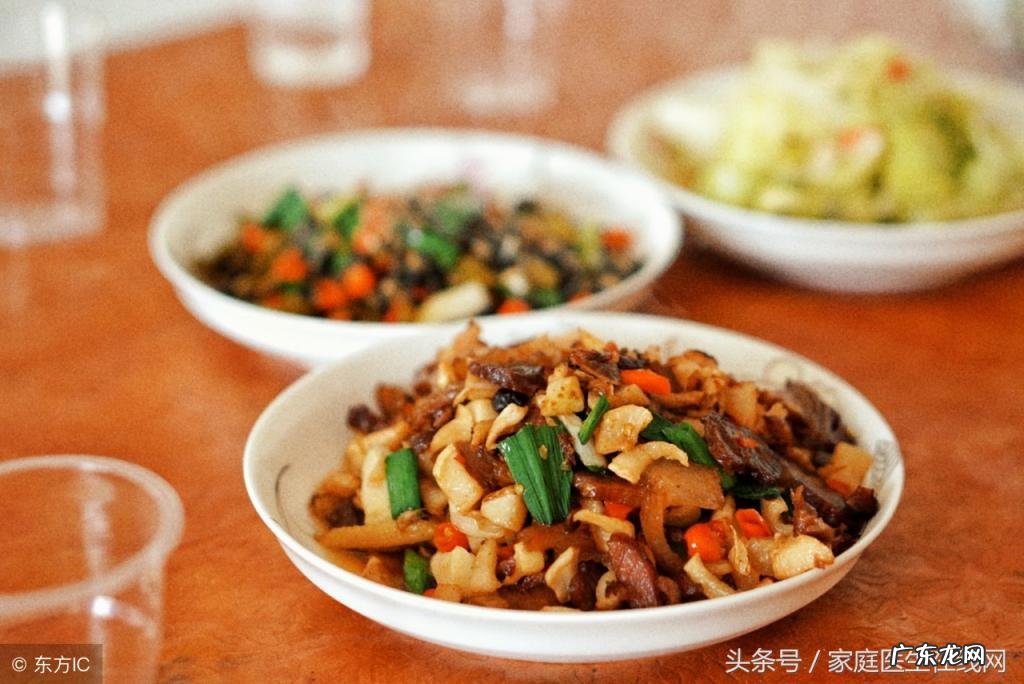 隔夜饭能吃吗第2天 不放冰箱隔夜饭能吃吗