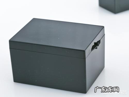 口服药品保存,只是放到冰箱里就可以了吗?要注意什么?