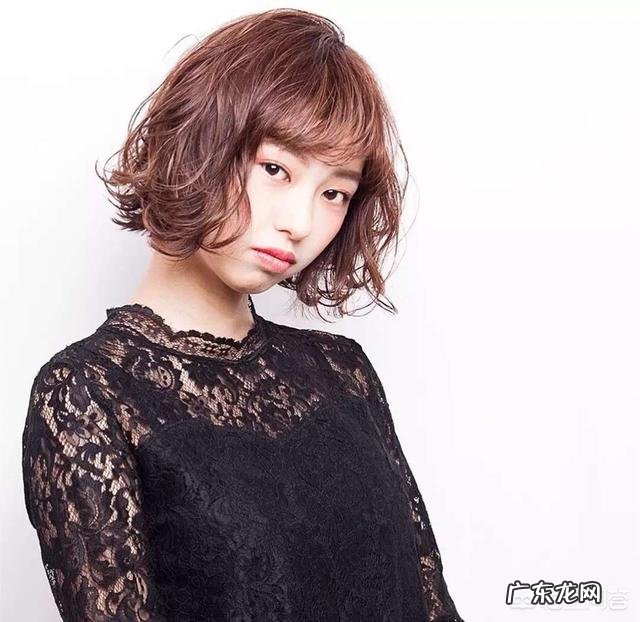 哪些短卷发型比较好看?