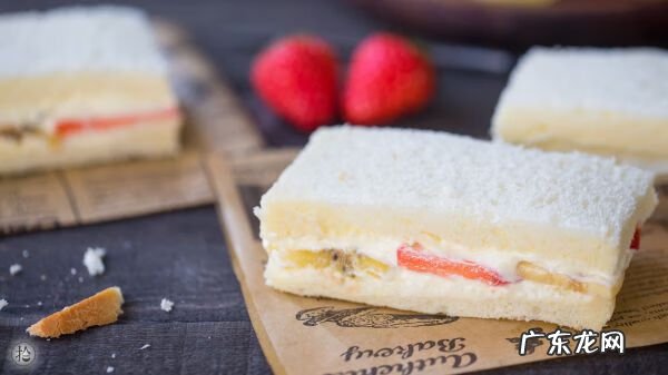 水果面包三明治 吐司水果三明治