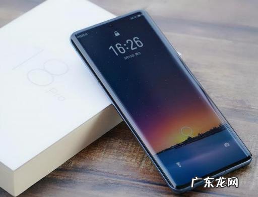 性价比高的冷门手机推荐 推荐几款旗舰手机