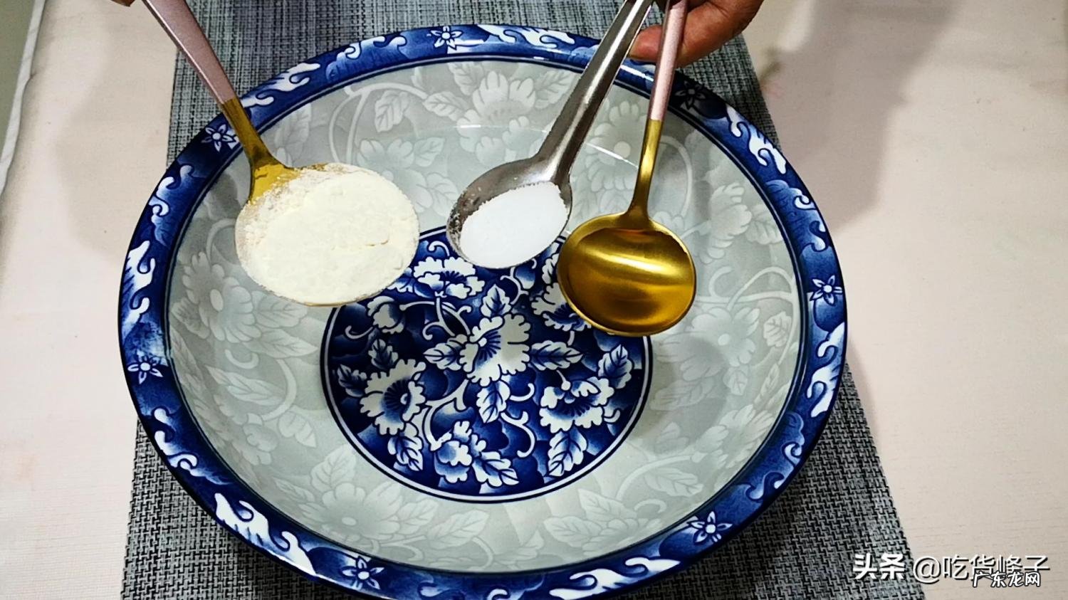 车厘子和樱桃的区别详细介绍一下 车厘子与樱桃的区别图